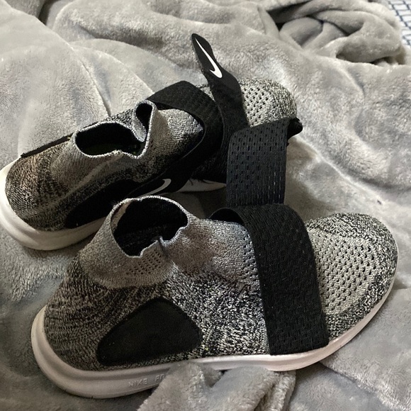 Nike Free Run - Picture 1 of 2